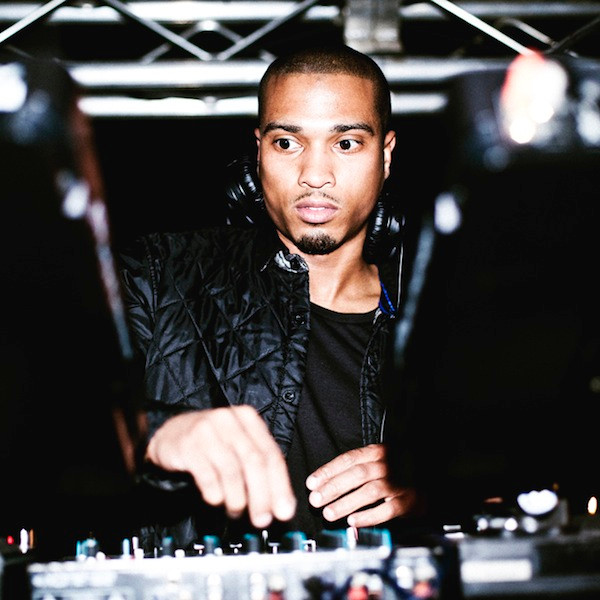 Youngstar Featuring Selesha + 116 image for track Leave You 1