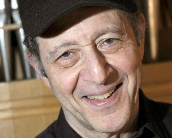 Steve Reich image for track Music For 18 Musicians 2