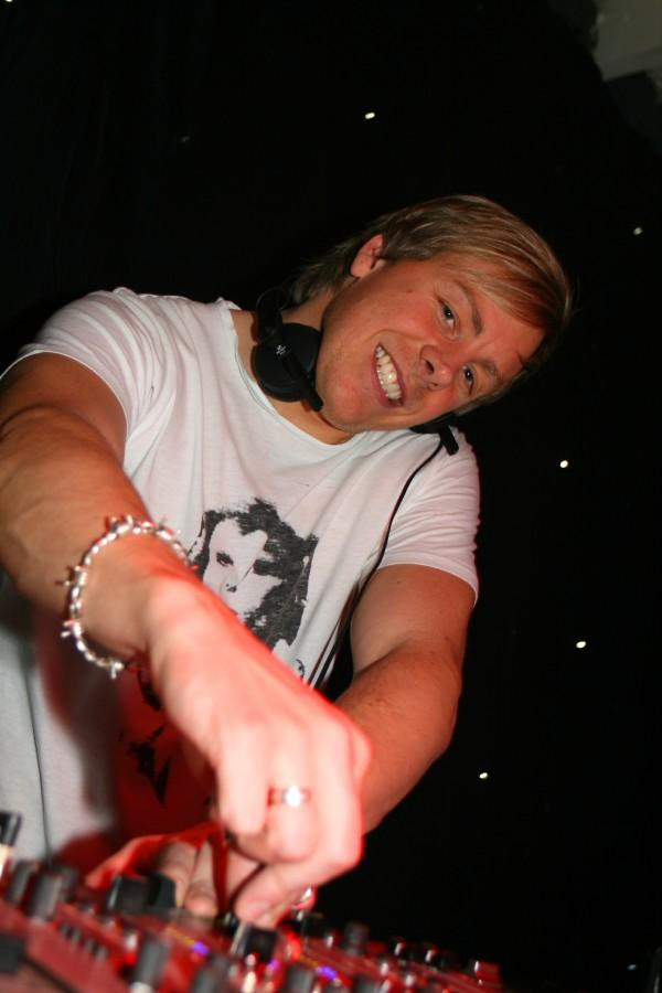 Dougal &amp; DJ Eruption* / DJ Eruption* image for track Im Gonna Get You / Love Is The Power 3