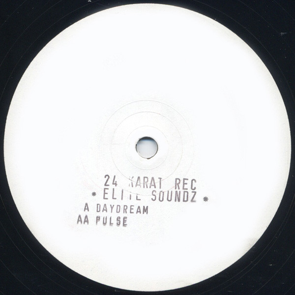 Daydream / Pulse by Elite Soundz* - 12", W/Lbl, Sta, UK. 1998. Electronic/Drum n Bass Near Mint (NM or M-) Generic vinyl Nottingham.